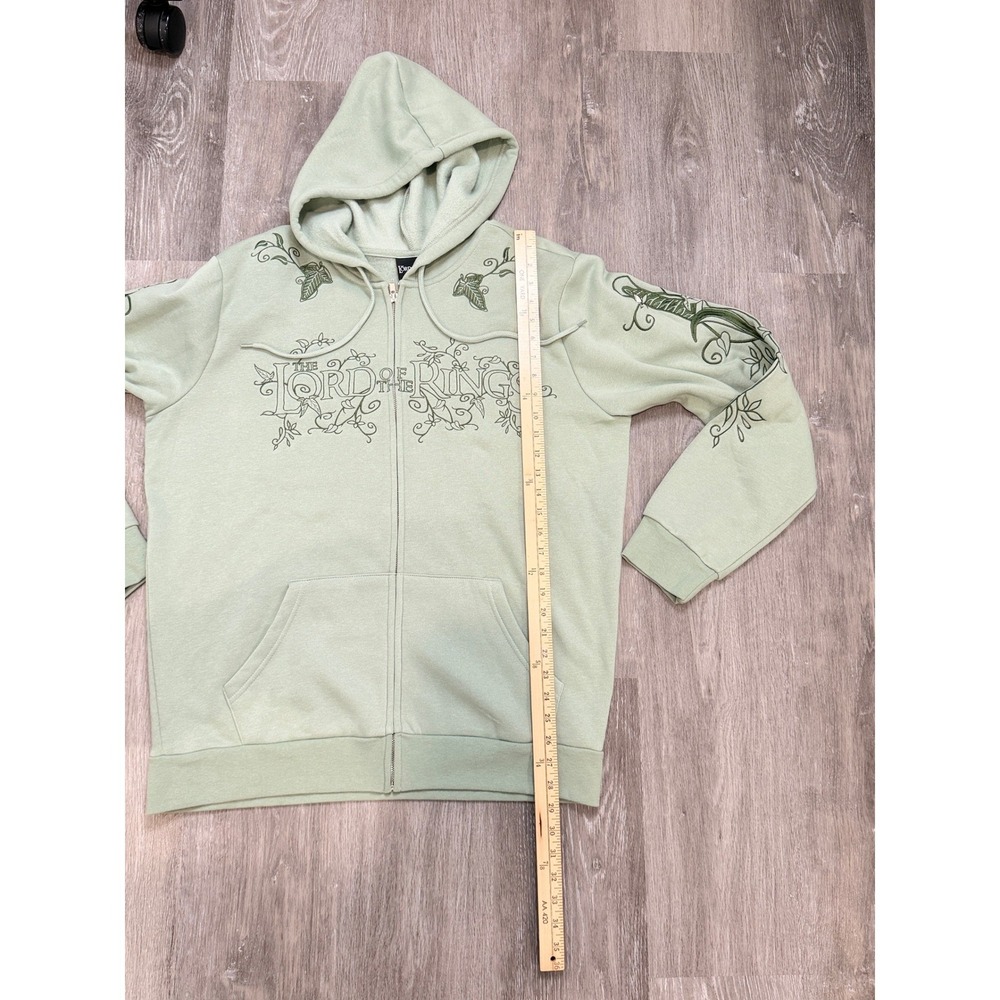 Lord of the Rings BoxLunch Sage Green Embroidered Tonal Icons Sweater Mens Large - Picture 10 of 10